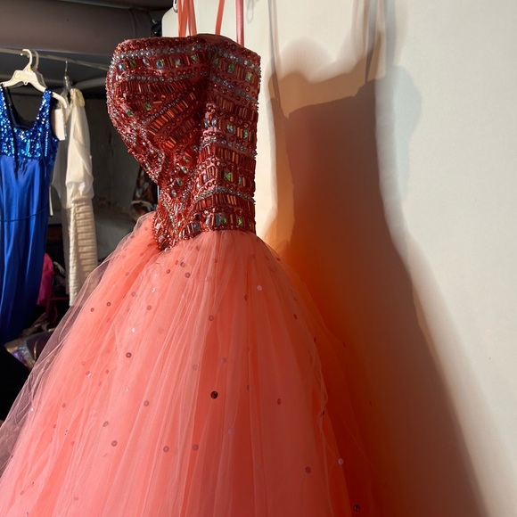 Mori Lee Pink Sweetheart Sleeveless Prom Gown - Picture 6 of 15